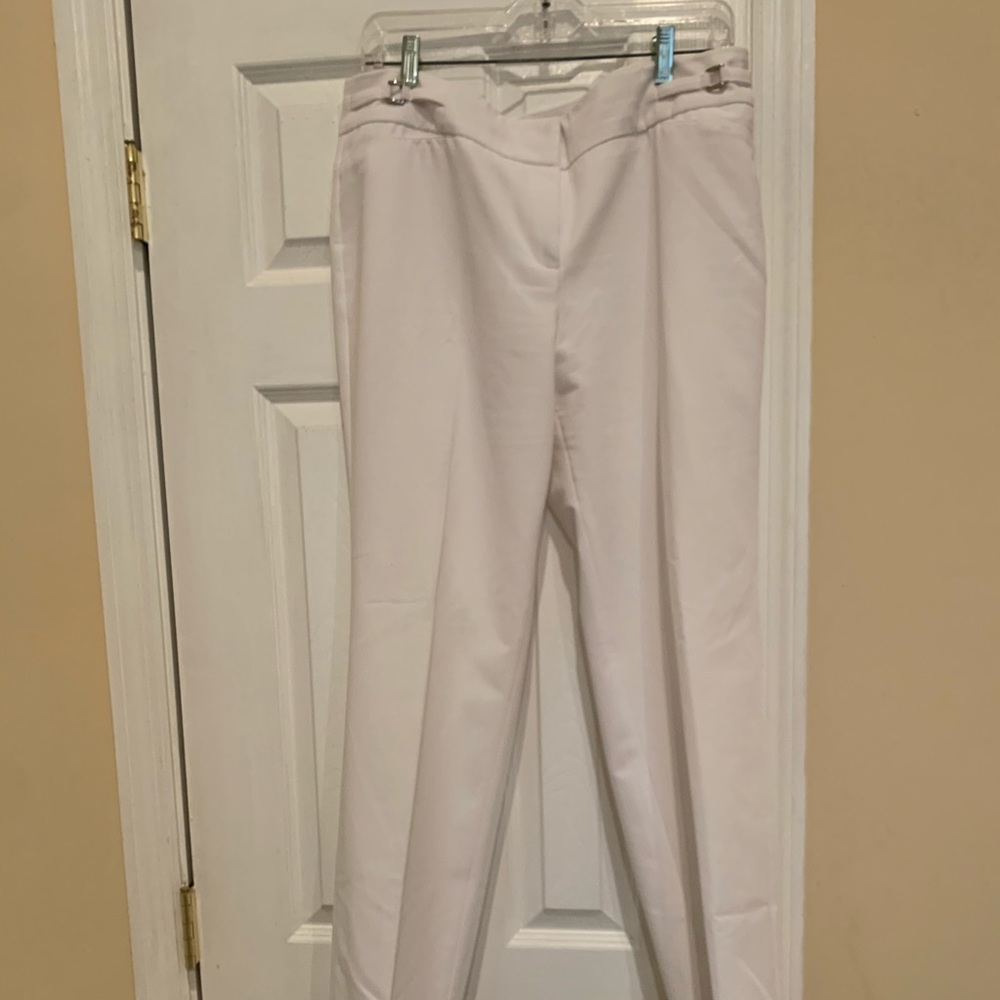 Dress pants. Size 12. Looks cheek on!